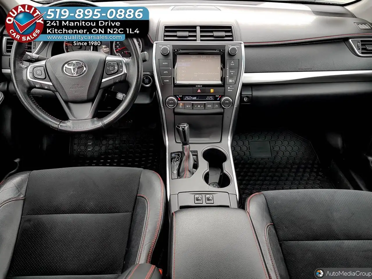 Toyota Camry снимка Toyota Camry