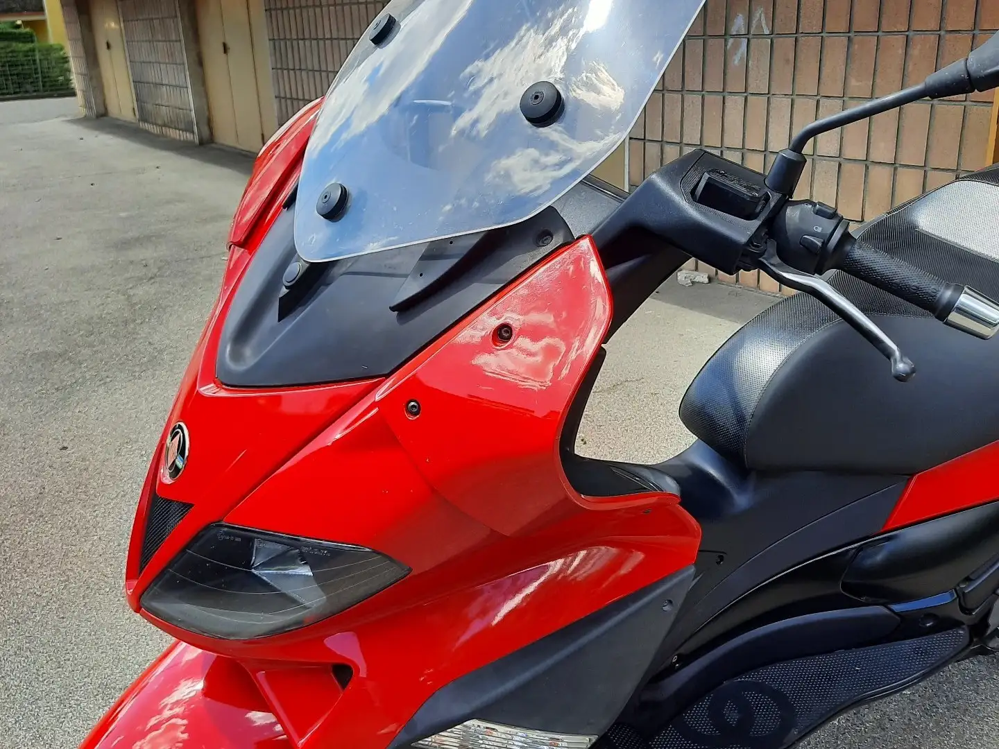 Gilera Nexus 300 Rojo - 2