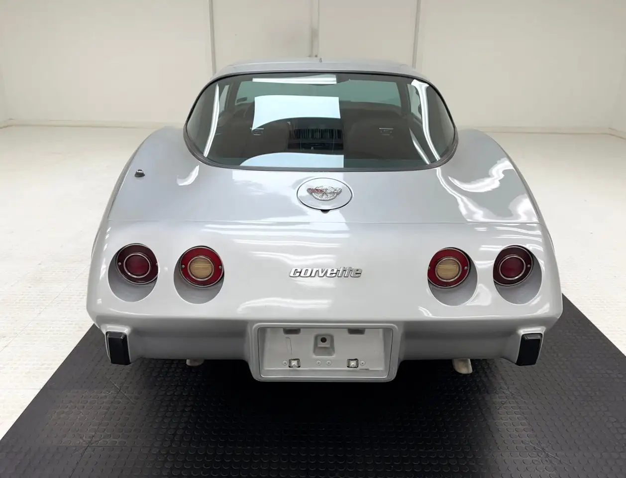 Chevrolet Corvette 25th Anniversary Coupe, foto 4