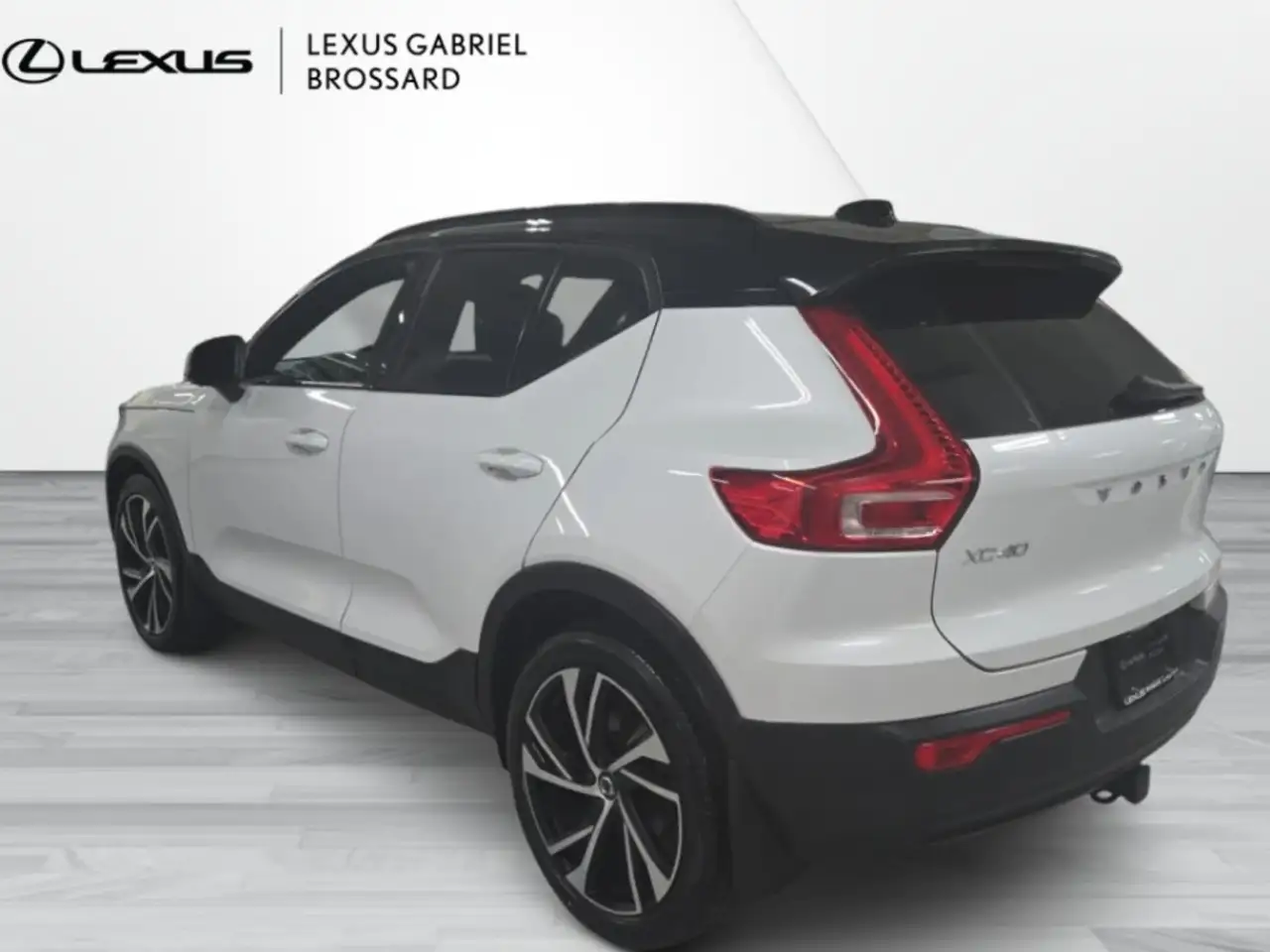 Volvo XC40 снимка Volvo XC40