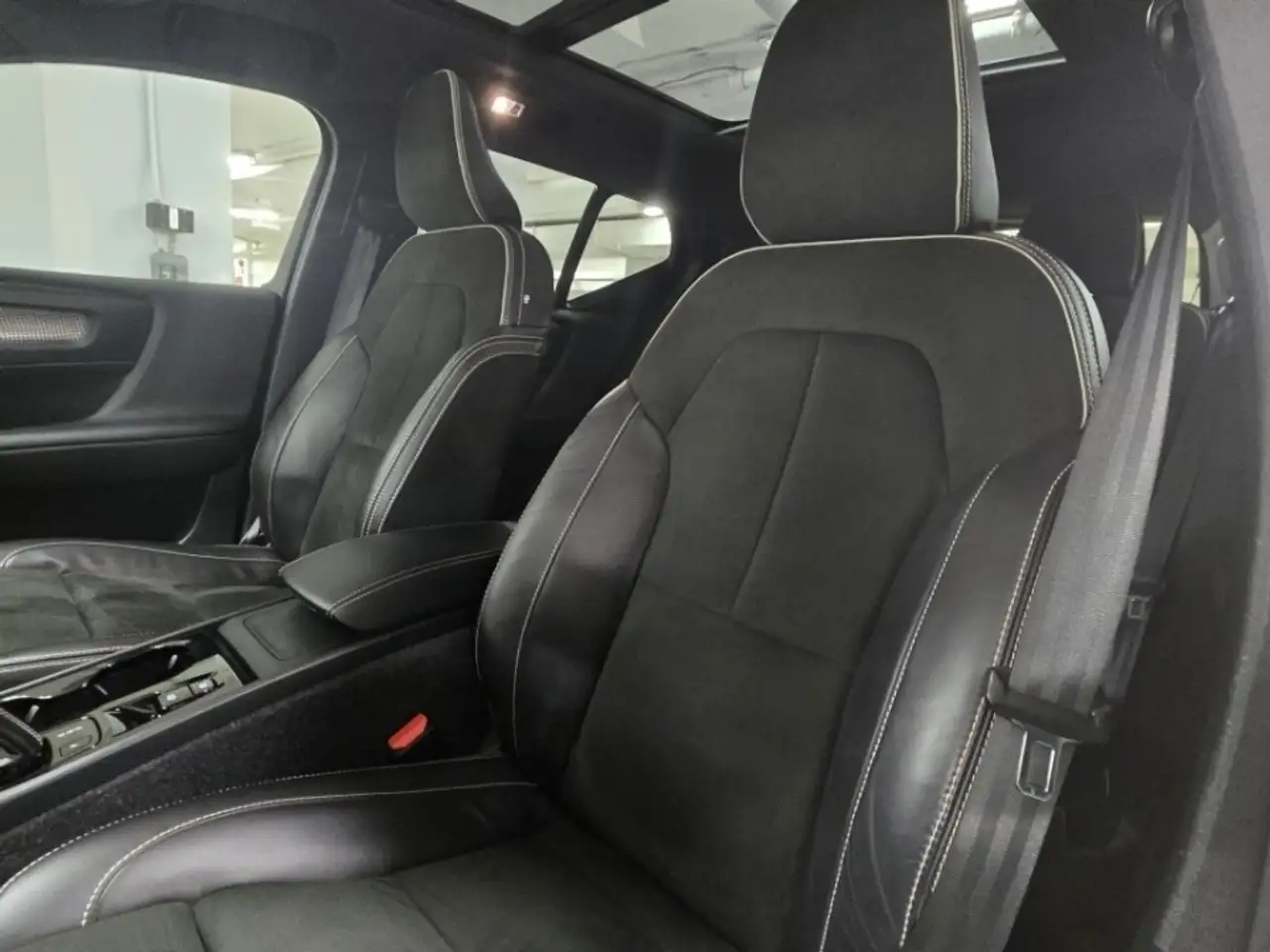 Volvo XC40 снимка Volvo XC40