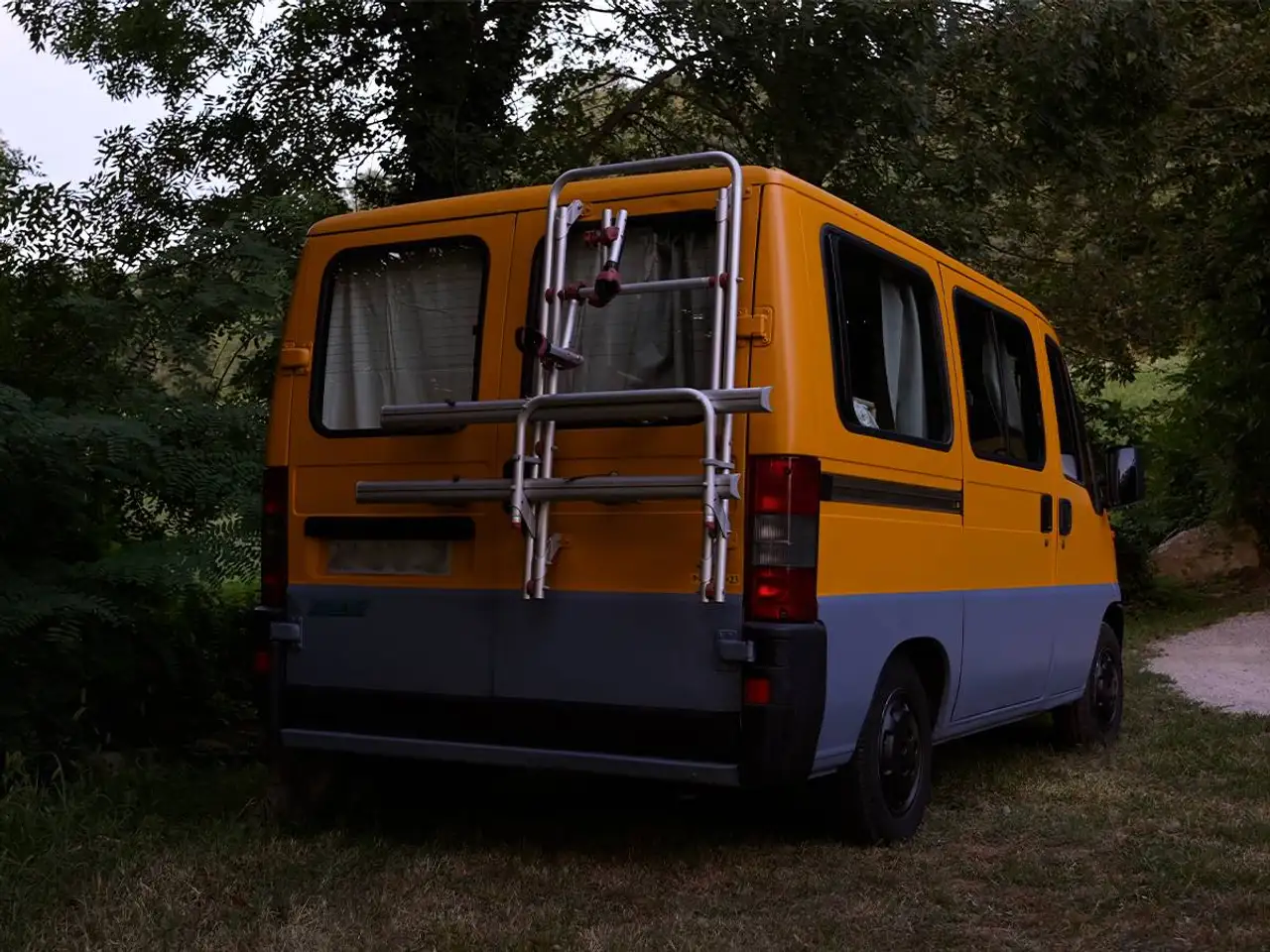 Fiat Ducato II Van (230L) 2.5 TDI Diesel - Camperizzato, foto 2