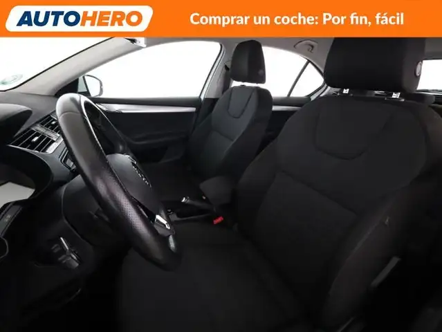 Skoda Octavia view 11