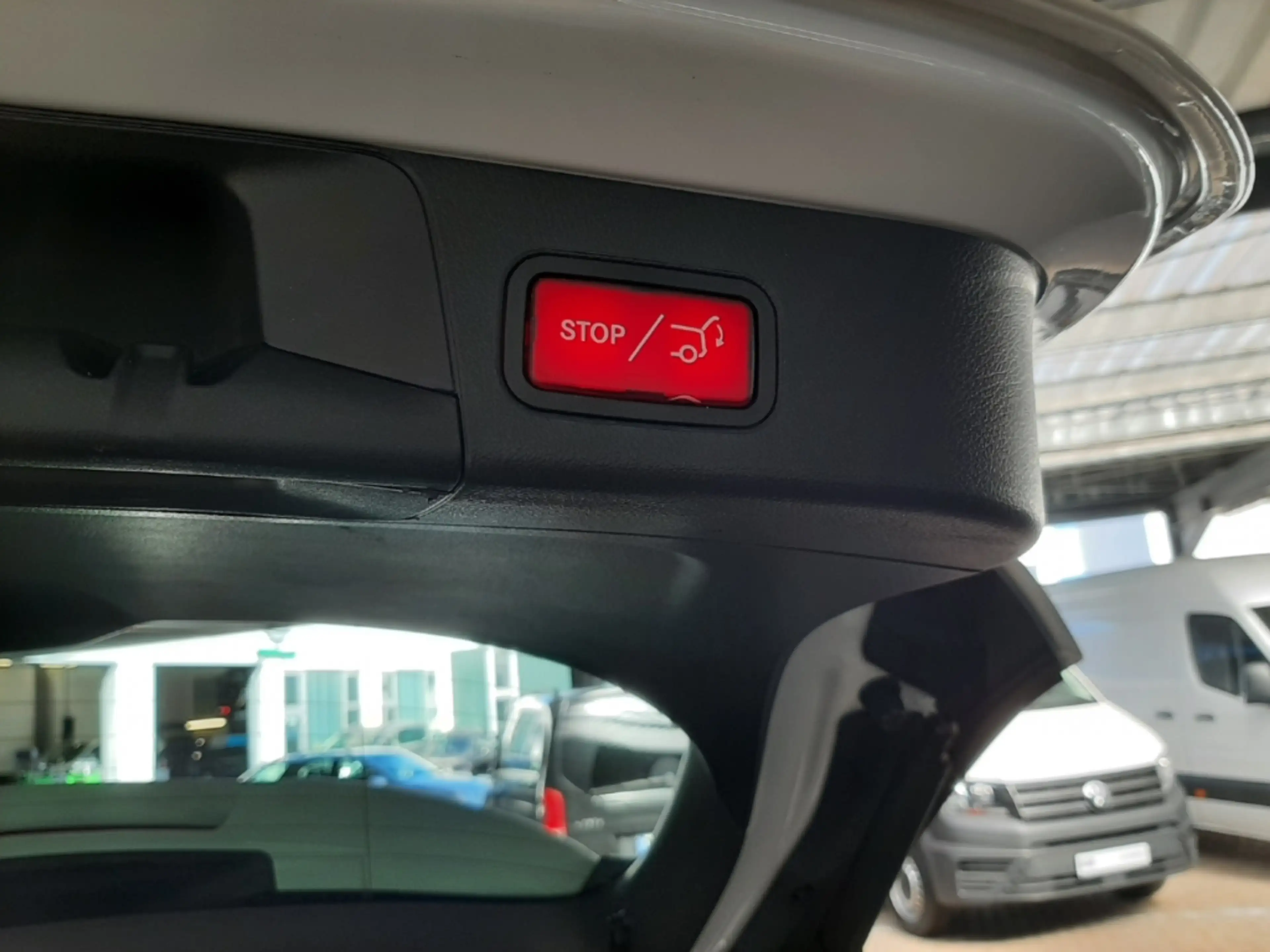 Mercedes-Benz B 200 7G Standheizung 360° Progressive Advanced — photo 11