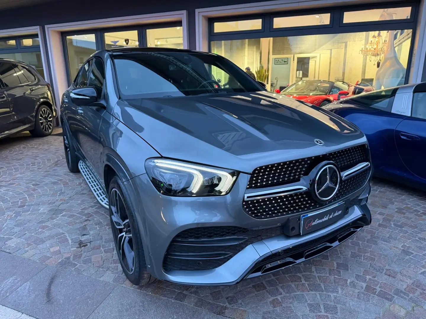 Mercedes-Benz GLE 350 GLE 350 DE PREMIUM -AMG LINE- COUPE 4MATIC! Grau - 2
