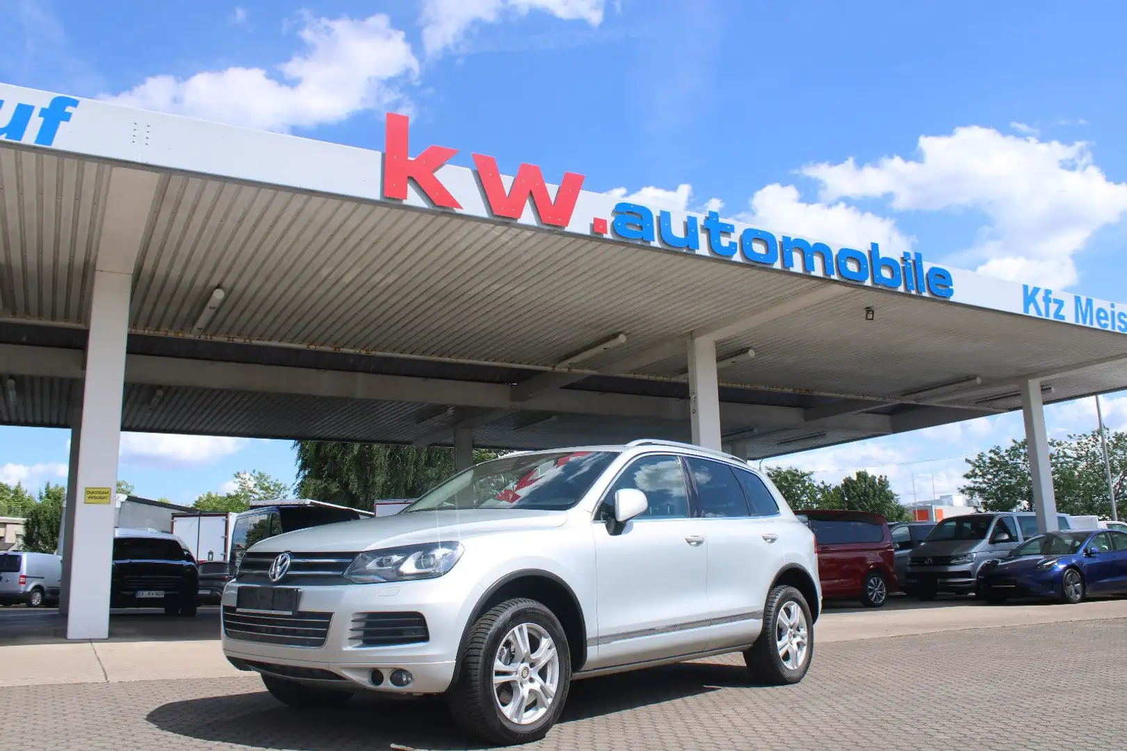 Volkswagen Touareg V6 TDI,LUFT,KEYLESS,SITZBELÜFTUNG,AHK Zilver - 1