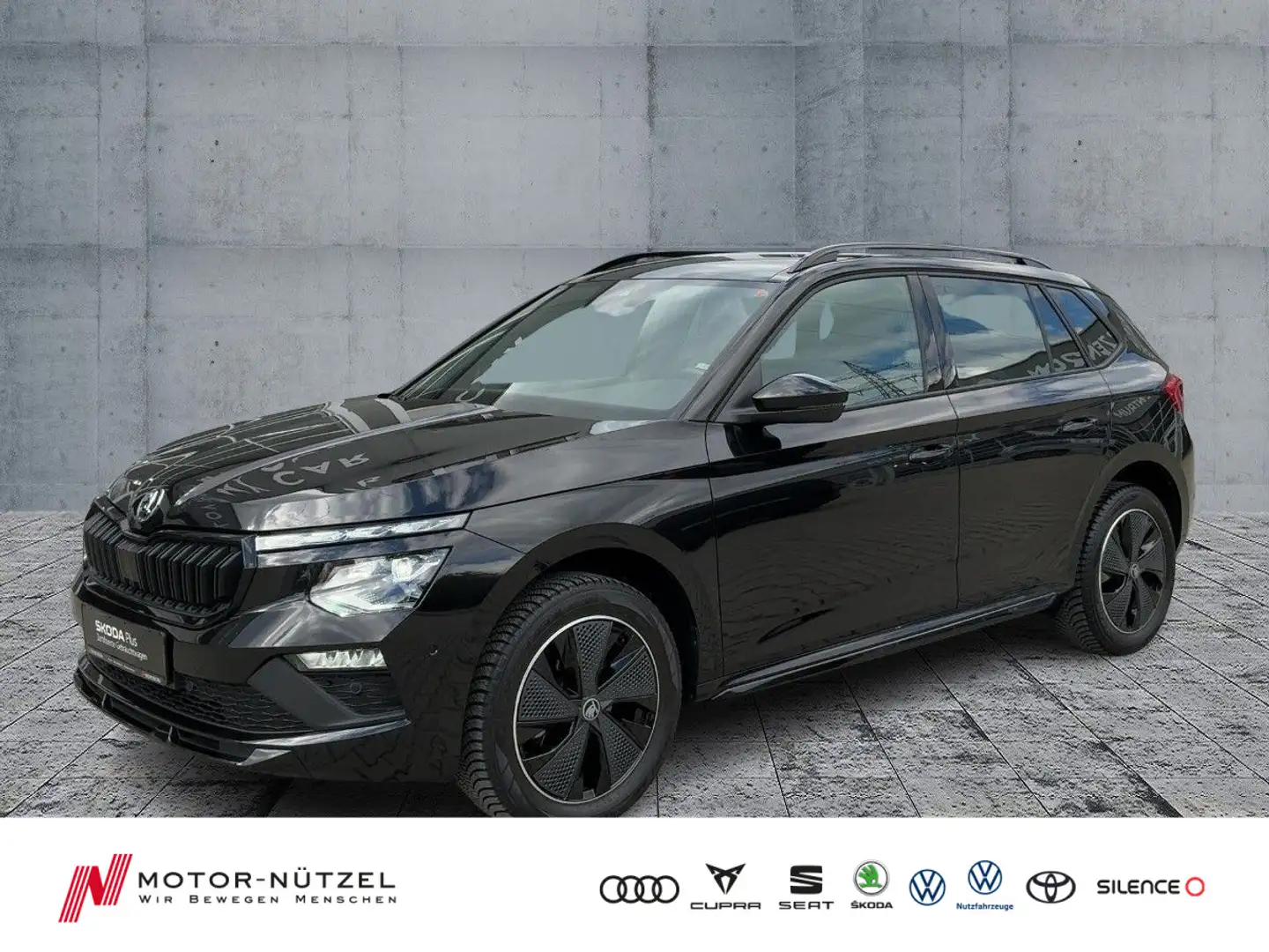 Skoda Kamiq 1.5TSI DSG MONTE CARLO MATRIX+NAV+AHK+PANO Schwarz - 1