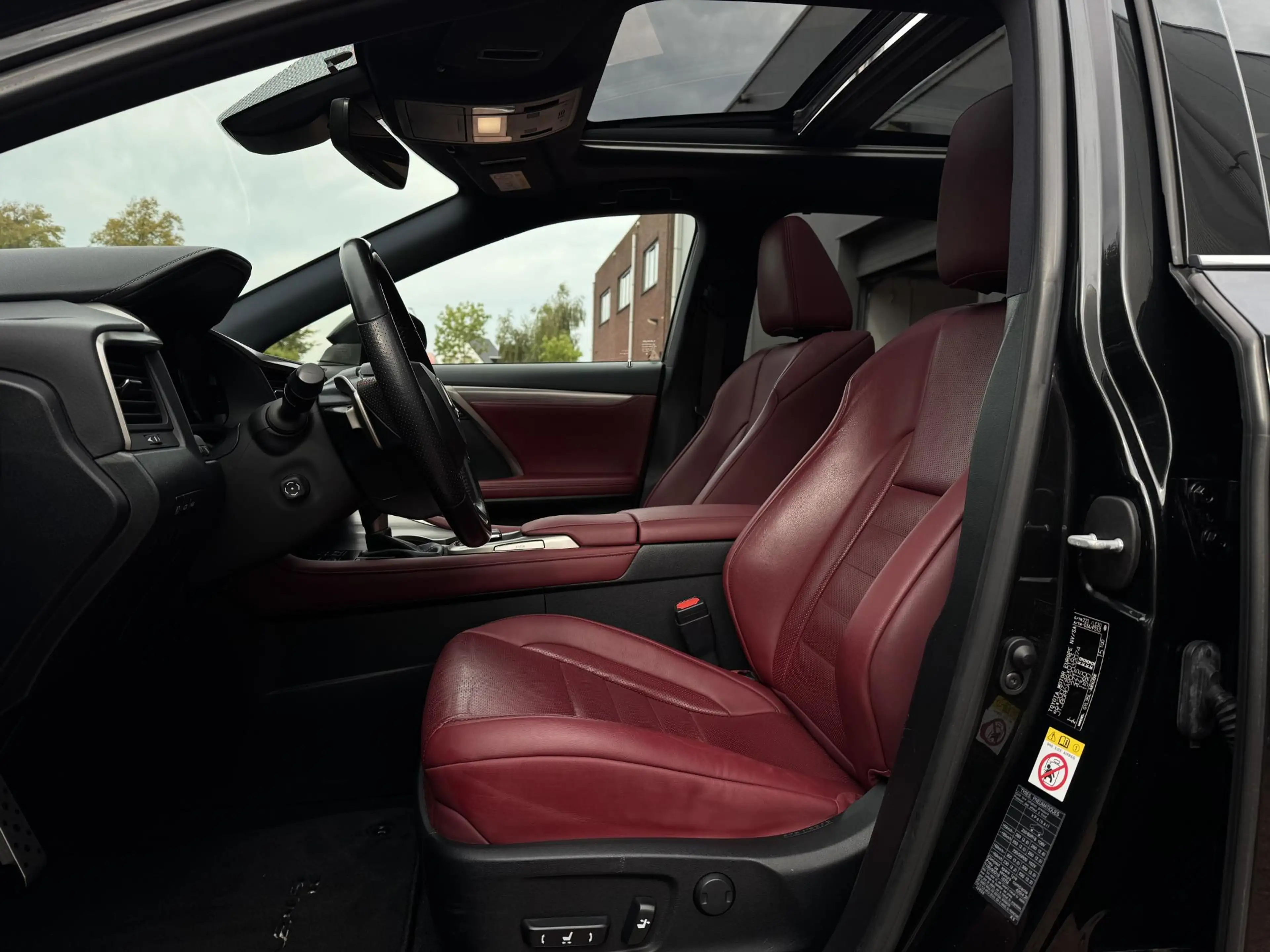 Lexus RX 450h 4WD F Sport MarkLevinson Dealer Onderhouden — photo 4