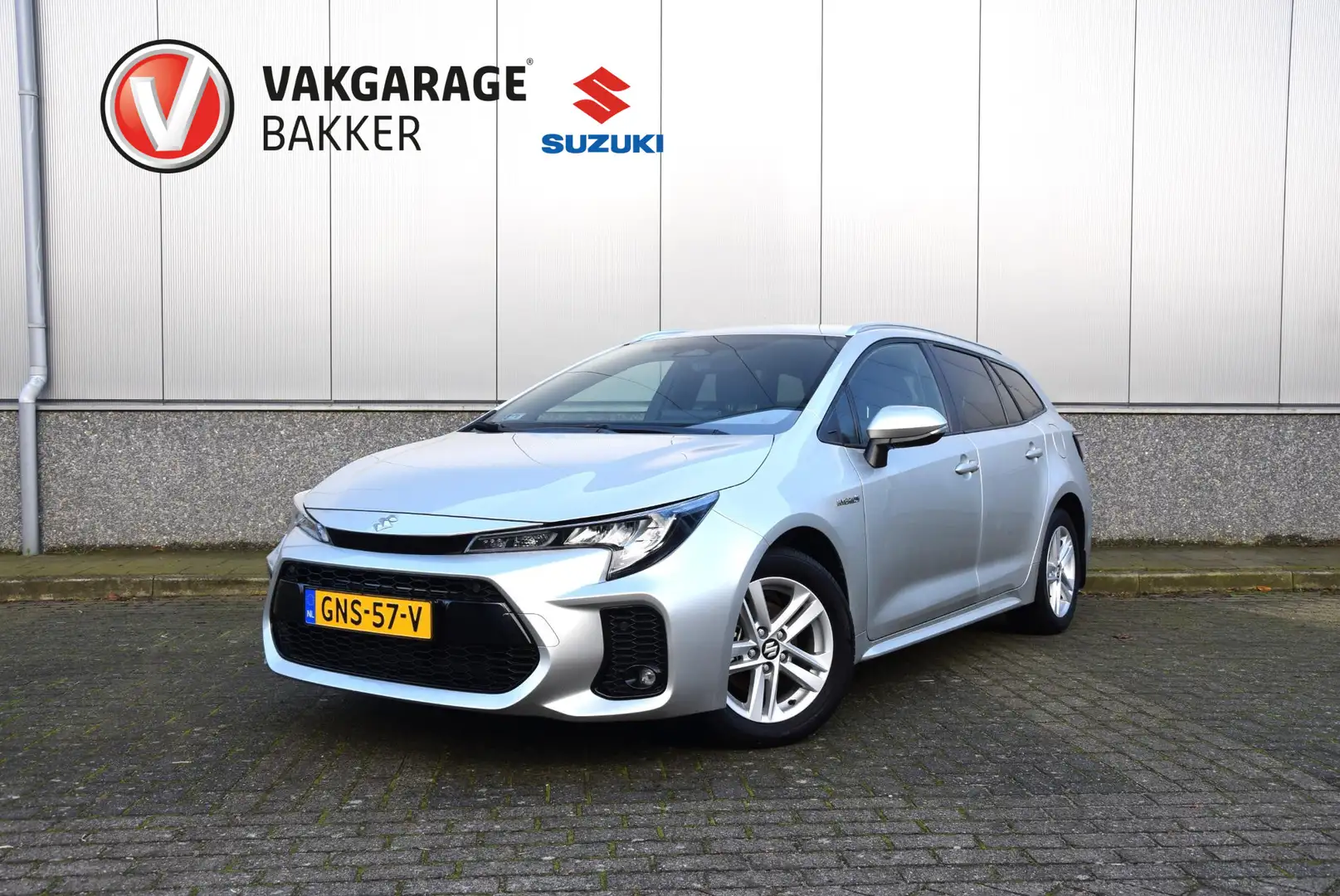 Suzuki Swace 1.8 Hybrid Select | De directe "tweelingbroer" van Gri - 1