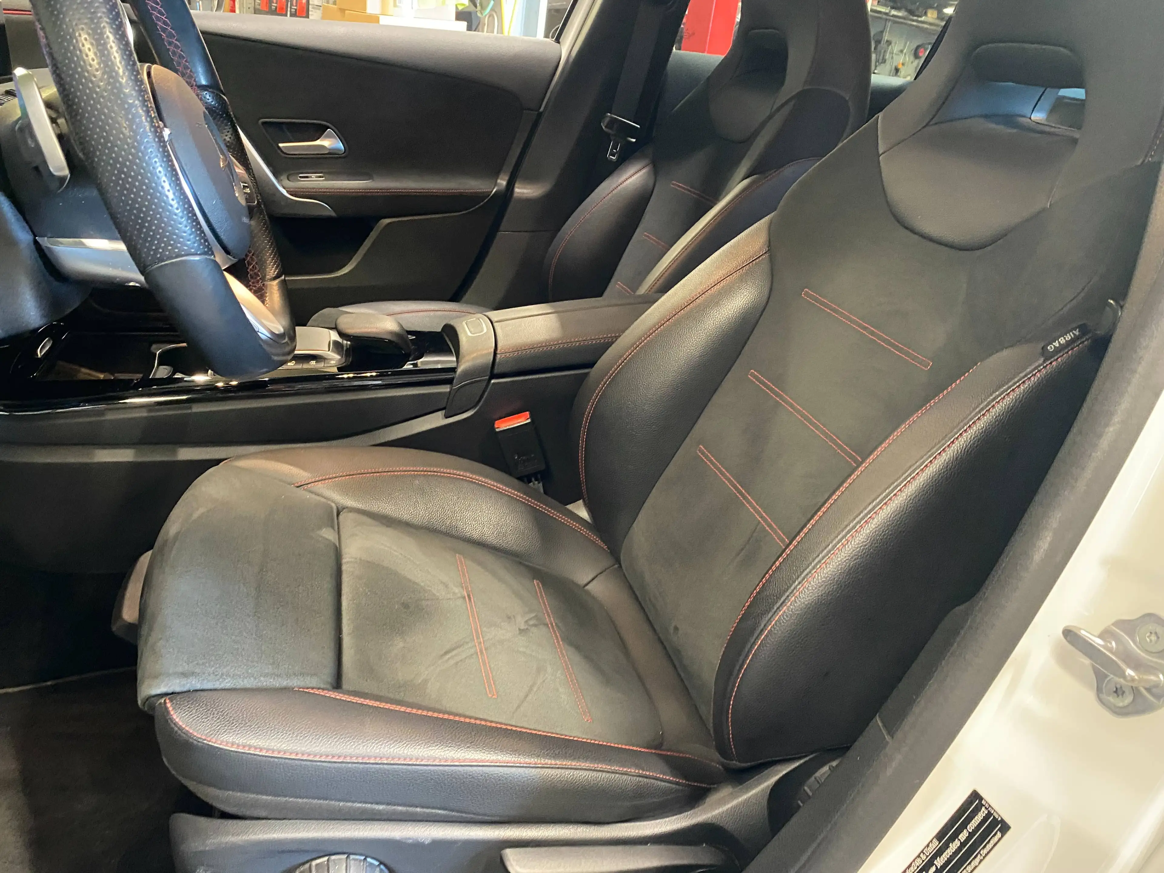 Mercedes-Benz A 250 A 250 e PHEV BLACK EDITION AMG LINE CARPLAY GARANTIE — photo 10