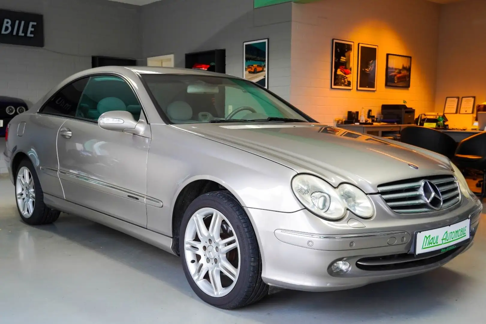 Mercedes-Benz CLK 200 Coupe,Kompressor,Klima,Shz,Temp Silber - 2
