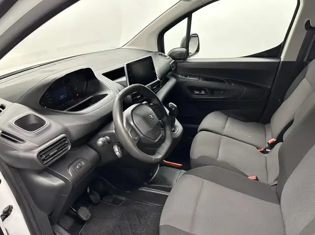 Peugeot Partner view 12