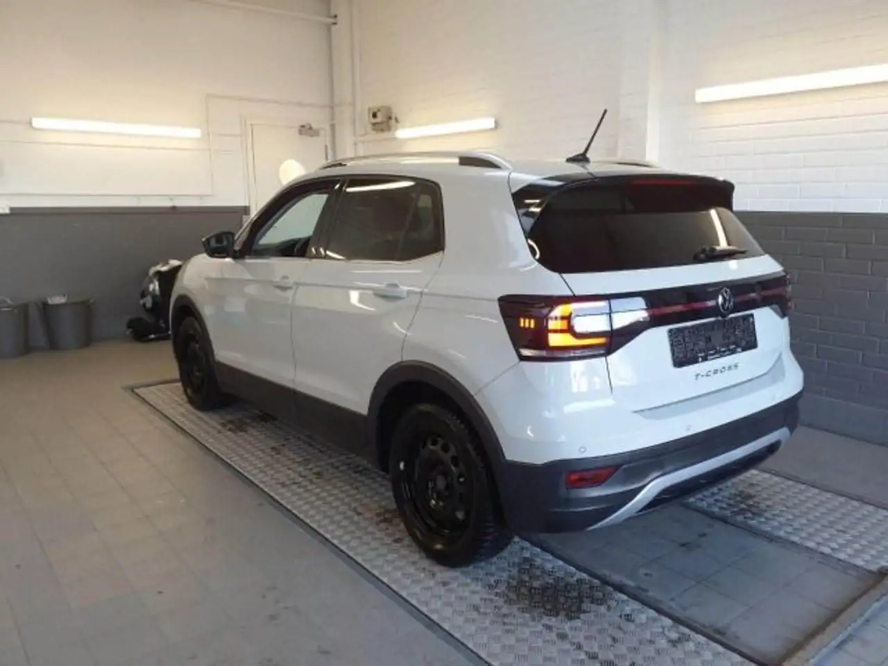 Volkswagen T-Cross Style 1.0 TSI Nav/AppCon/Kam/ACC/LED/SHZ 3