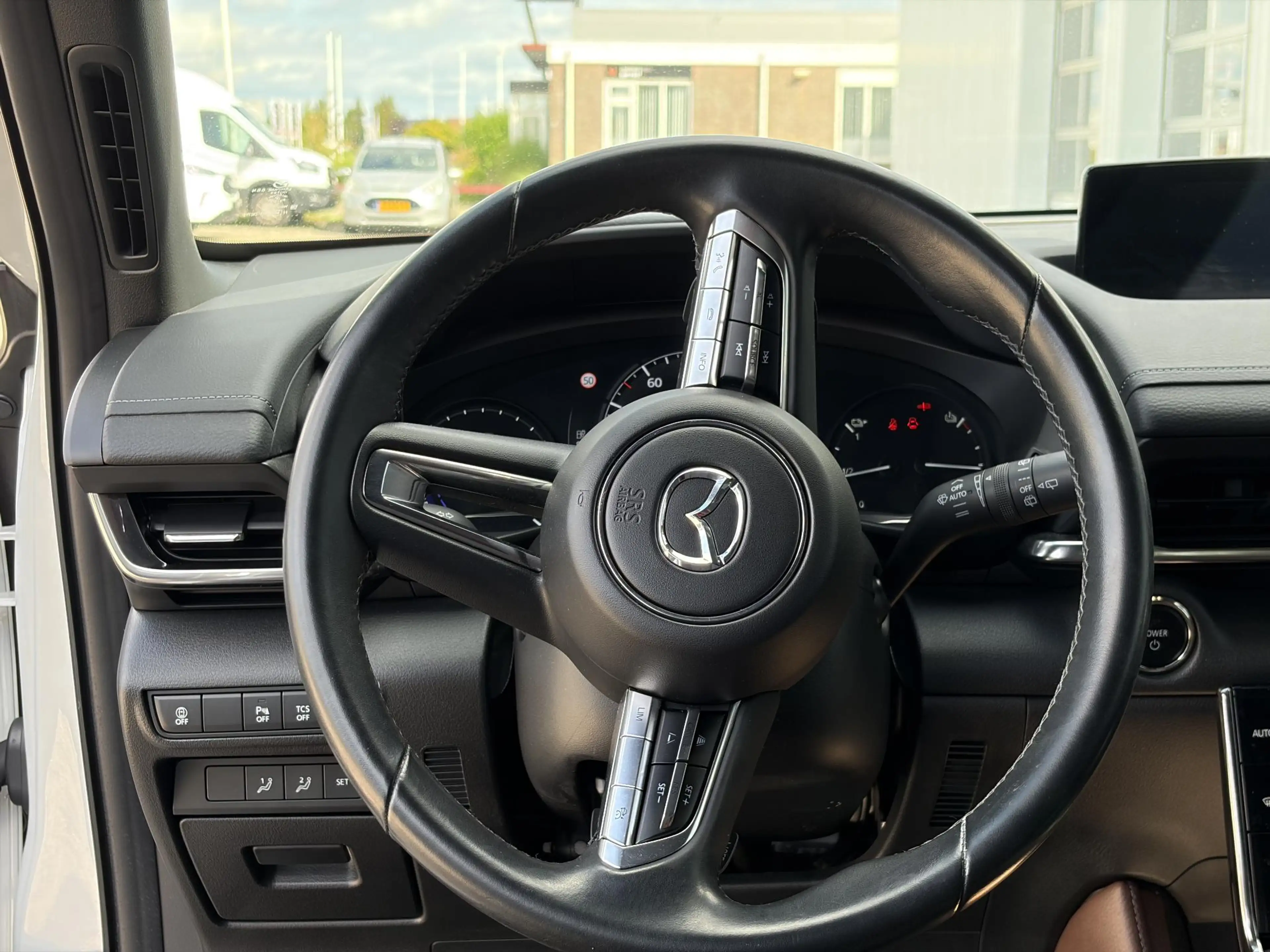 Mazda MX-30 e-SkyActiv 145 Advantage 36 kWh Head-up Display | — photo 9