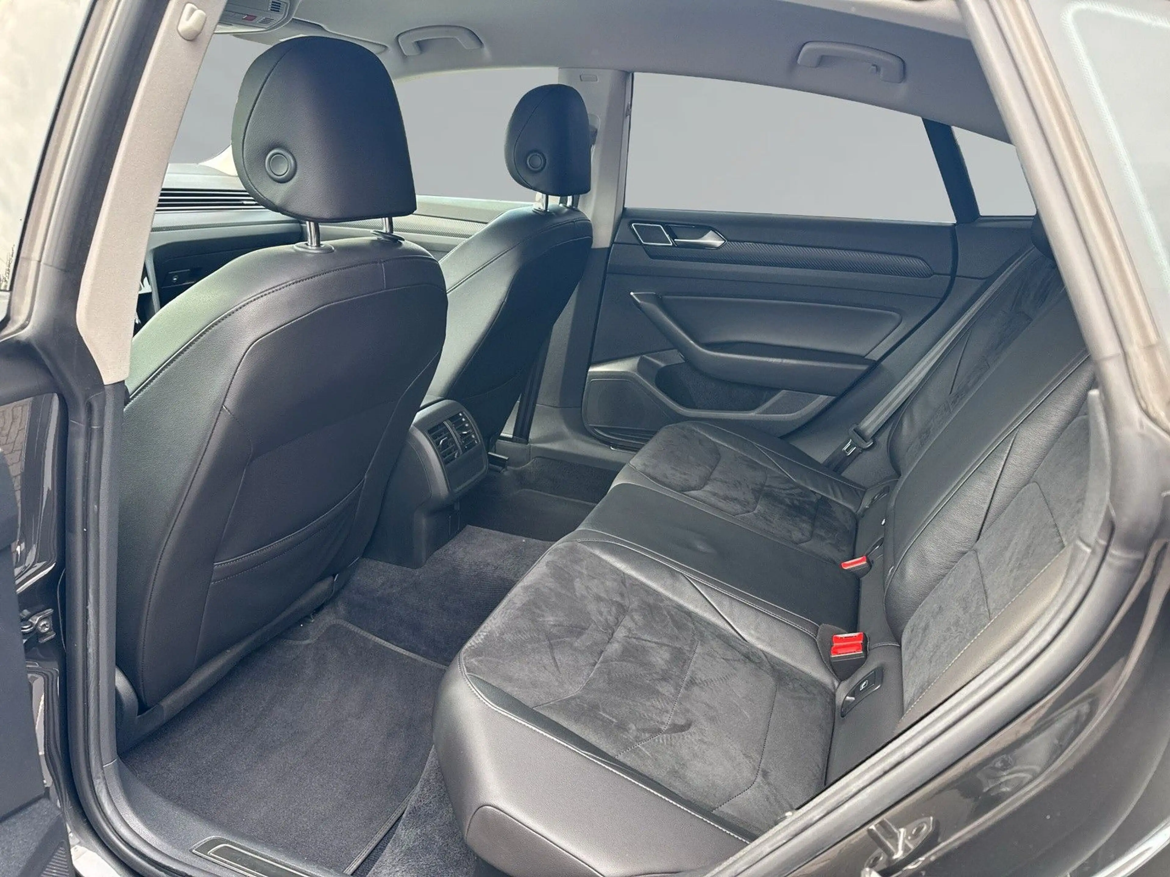 Volkswagen Arteon Elegance |Led|Carplay|2.Hand|Shz|Spur| — photo 21
