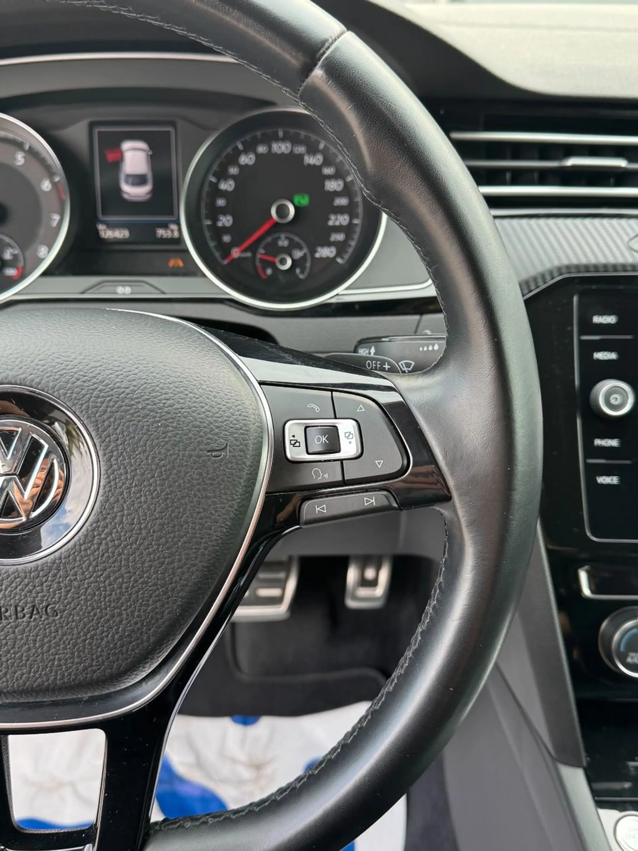 Volkswagen Arteon Elegance |Led|Carplay|2.Hand|Shz|Spur| — photo 17