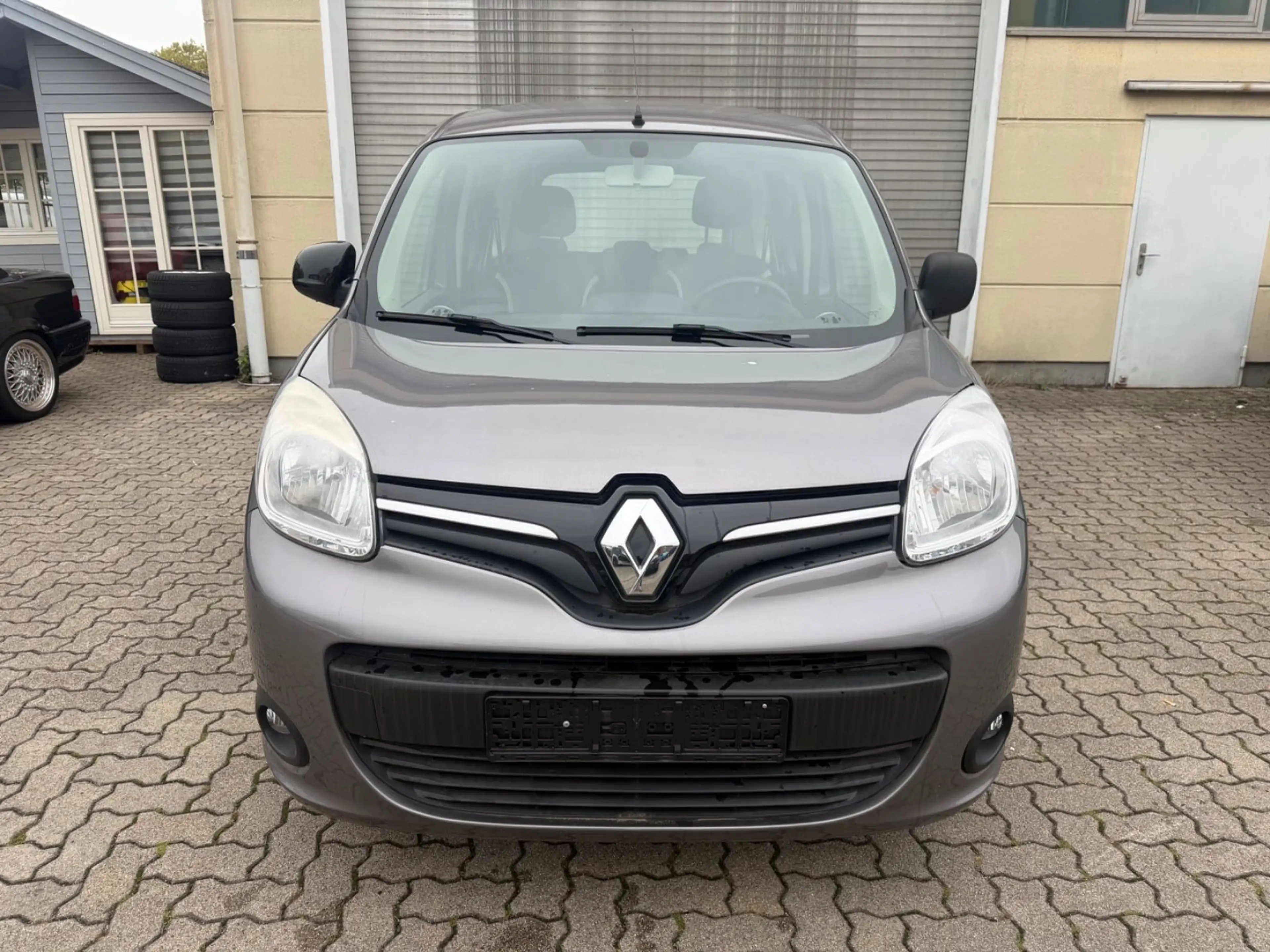 Renault Kangoo Happy Family