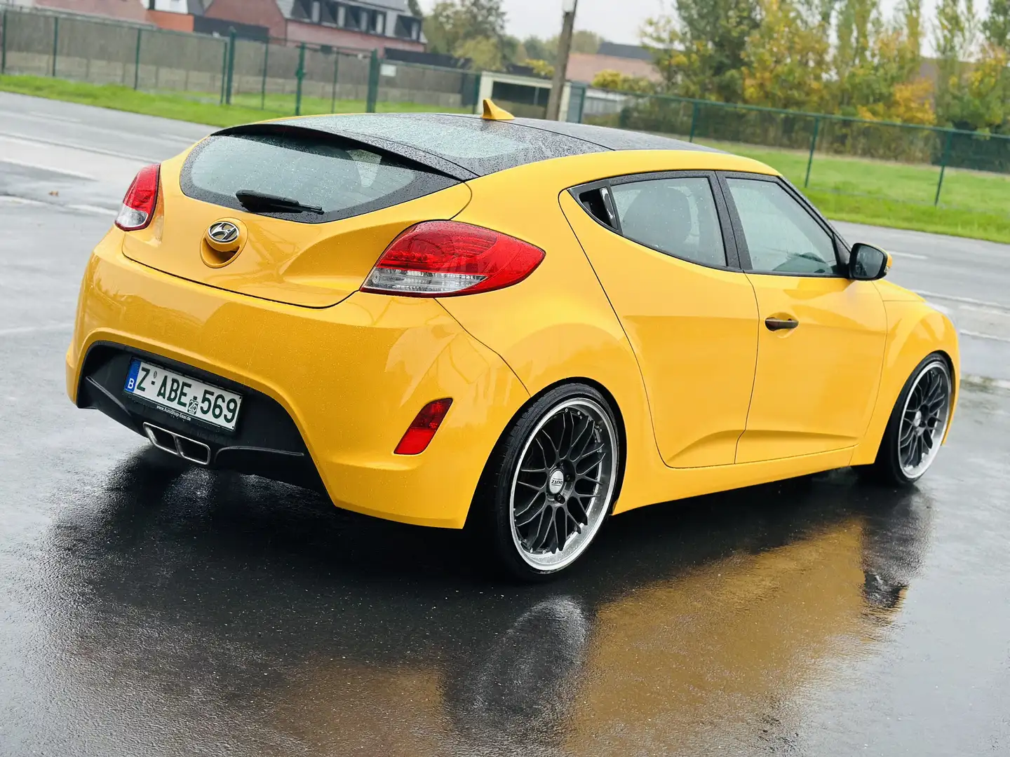Hyundai VELOSTER 1.6 Turbo Benzene Automatic - 1