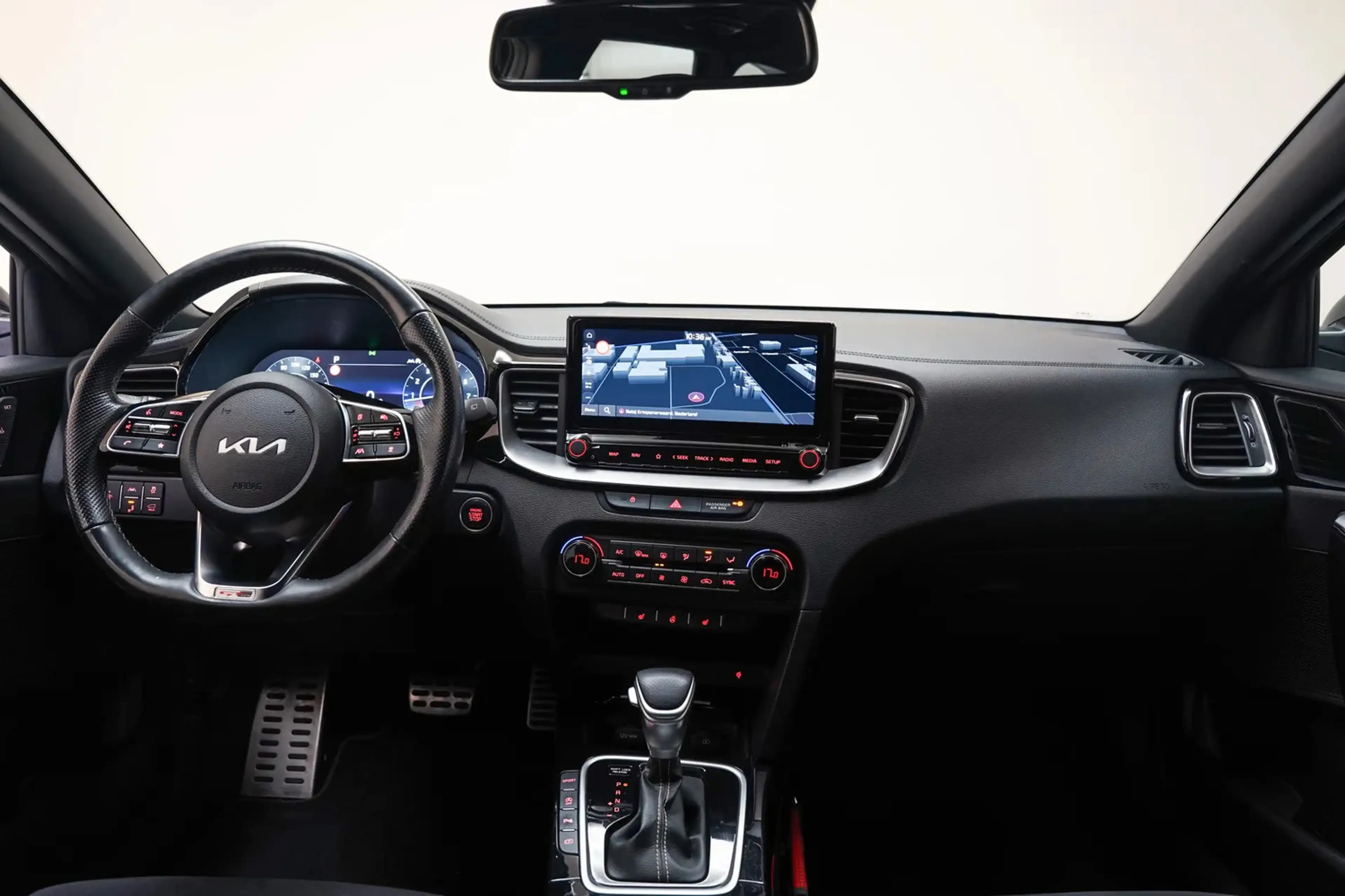 Kia Ceed SW / cee'd SW Sportswagon 1.5 T-GDI GT-PlusLine Aut. [ Trekhaak — photo 4