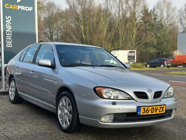 Nissan Primera view 3