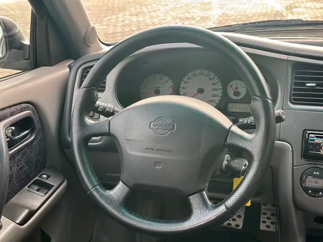 Nissan Primera view 15