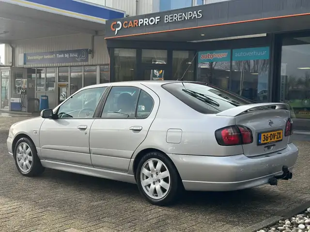 Nissan Primera view 10