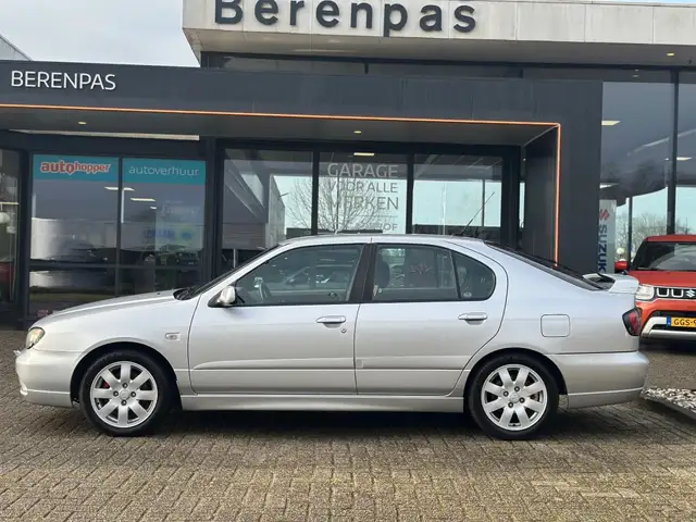 Nissan Primera view 11