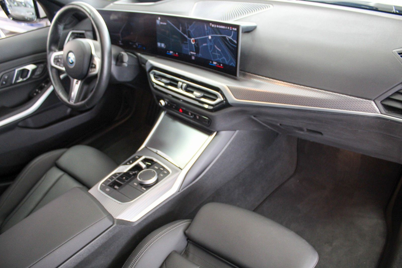BMW 330 e xDrive M Sport Schiebedach Laser HUD 1.Hand — photo 14