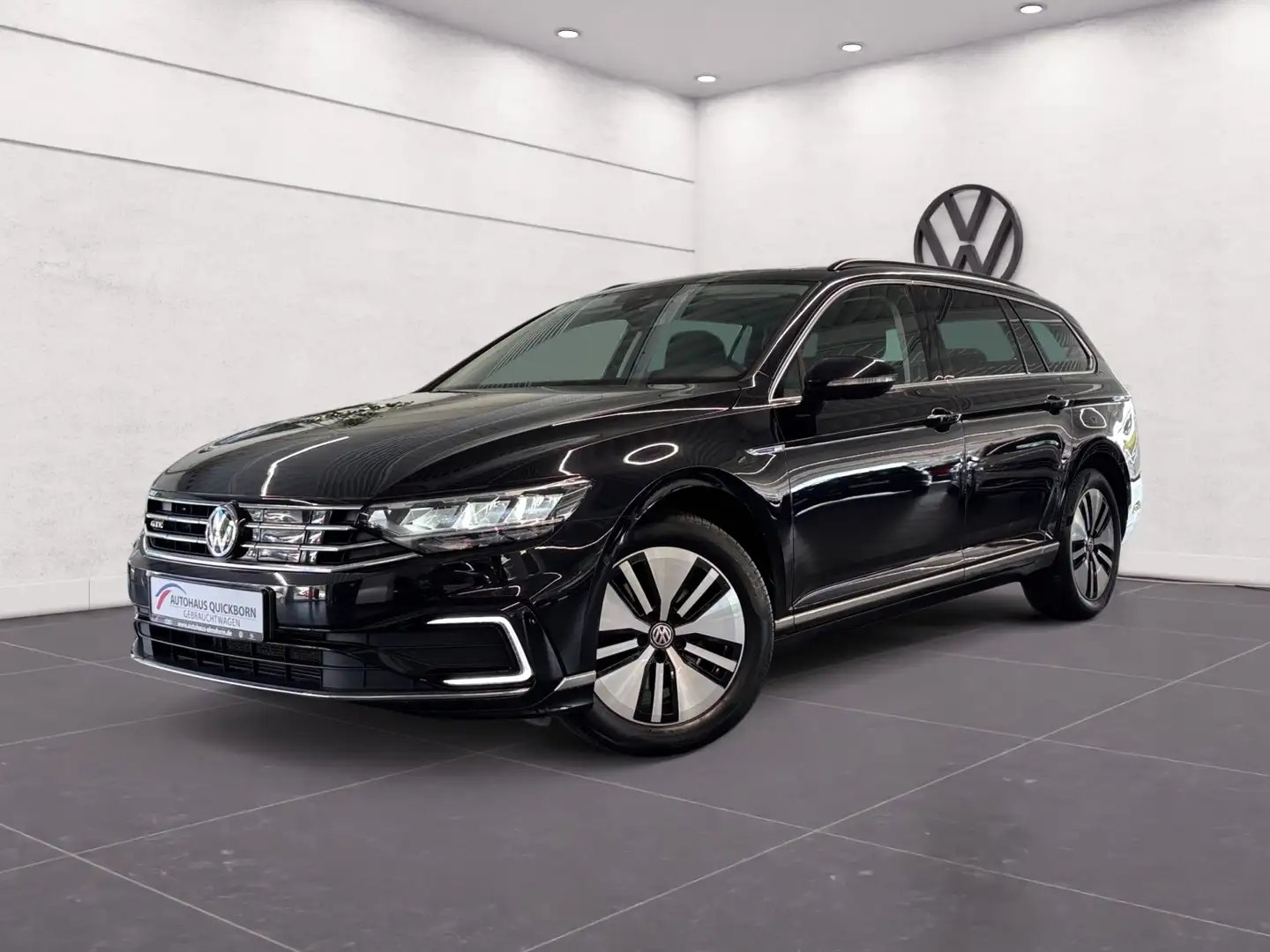 Volkswagen Passat Variant GTE DSG eHybrid AHK NAVI KAMERA ACC Schwarz - 2