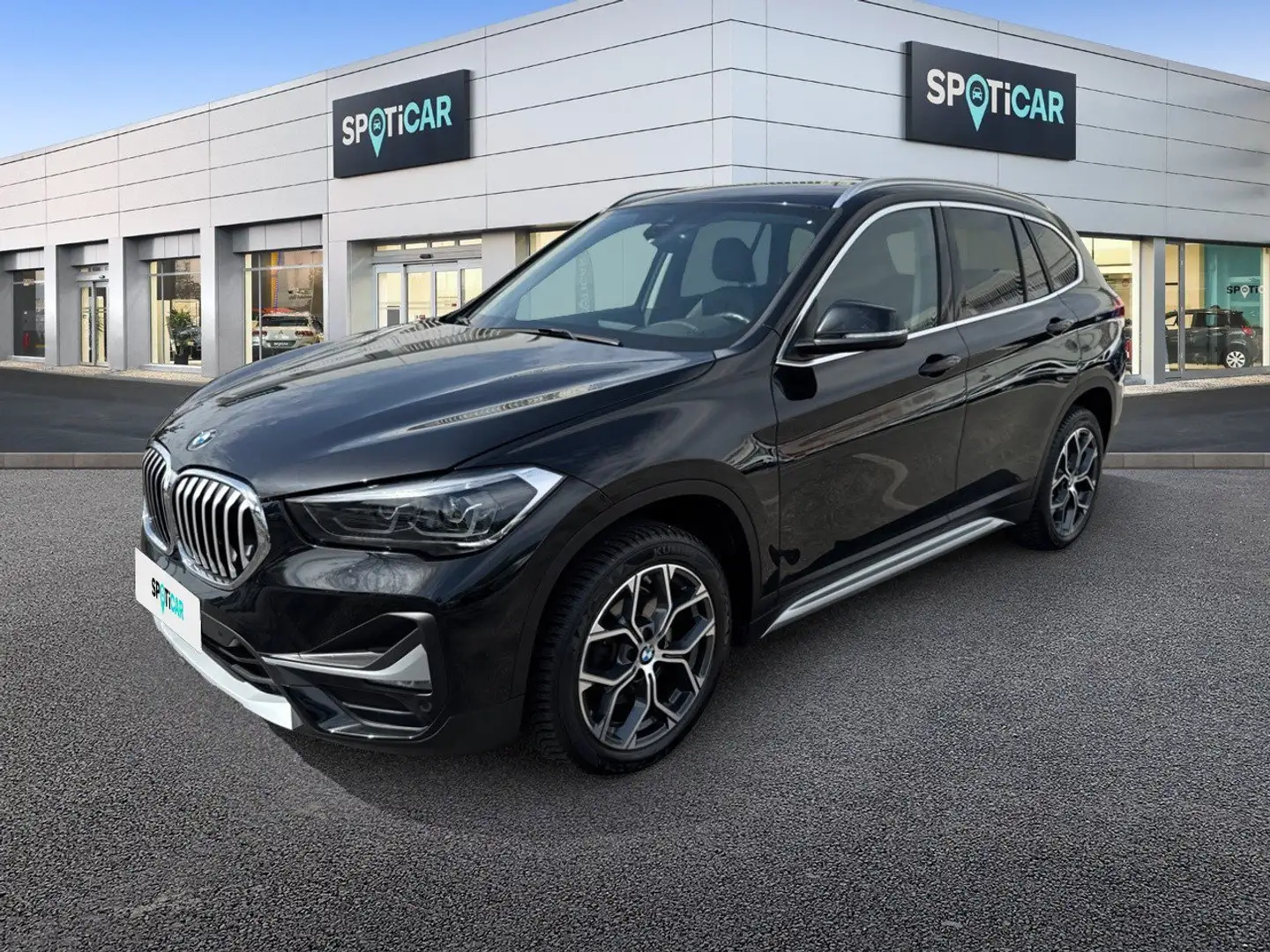 BMW X1 sDrive 18d XLine Negro - 1