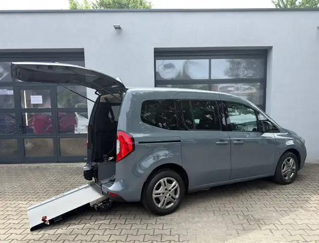 Mercedes-Benz T-Class 160 T 160 Behindertengerecht Rollstuhlrampe 3+1