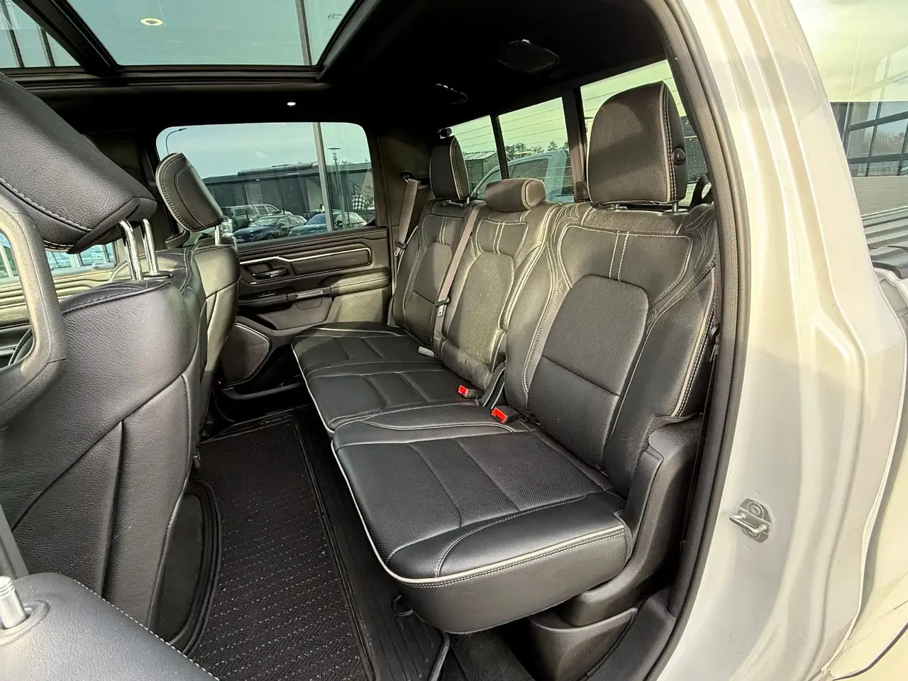 Dodge RAM 2025 — фото 15
