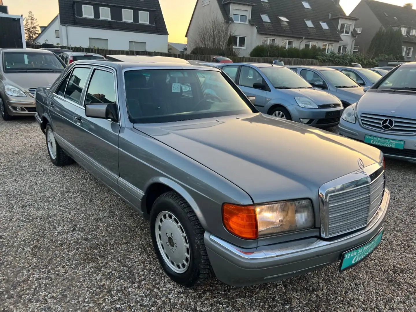 Mercedes-Benz S 300 *TÜV NEU*AUTOMATIK*KLIMA*GARAGENAUTO*H KENN Grey - 2