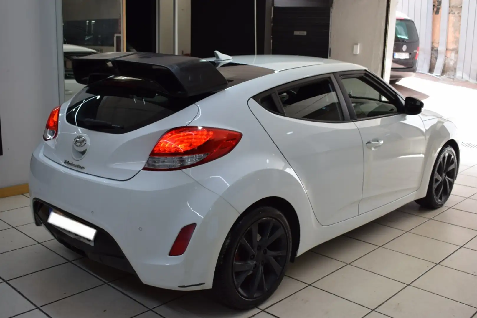 Hyundai VELOSTER 1.6 GDI Klass 140 - 2