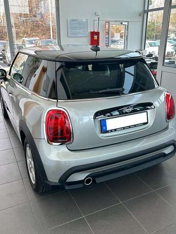 MINI Cooper Essential Trim
