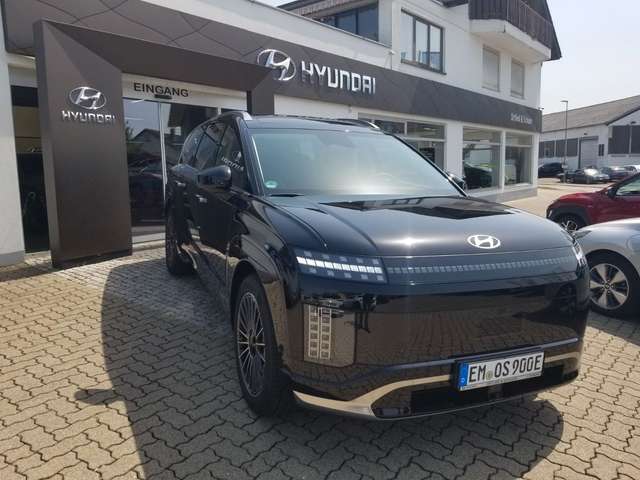 Imagine Hyundai IONIQ 9 UNIQ 4WD 6-Sitzer Panorama