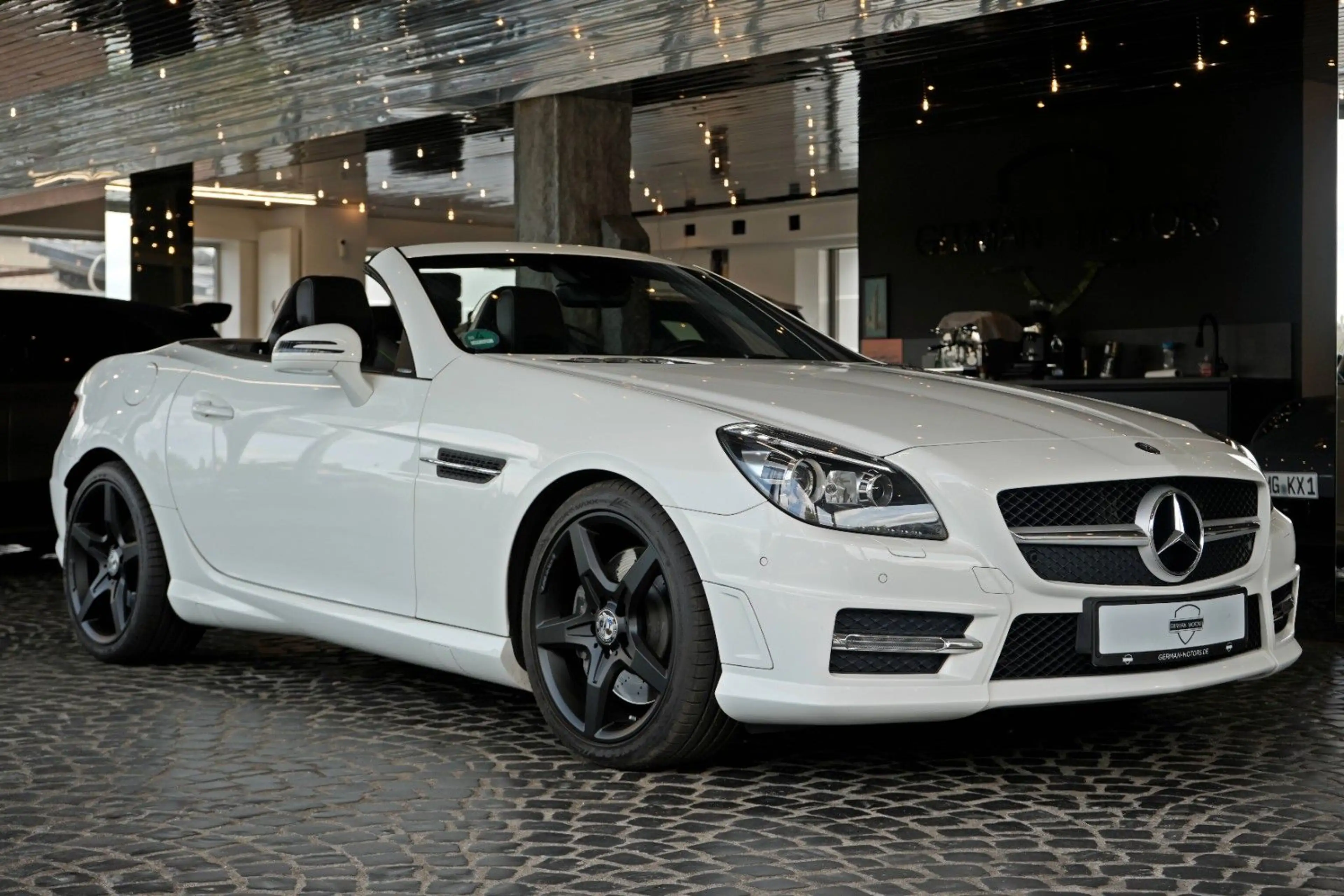 Mercedes-Benz SLK 200 AMG-Line & CarbonLOOK Edition PANORAMA