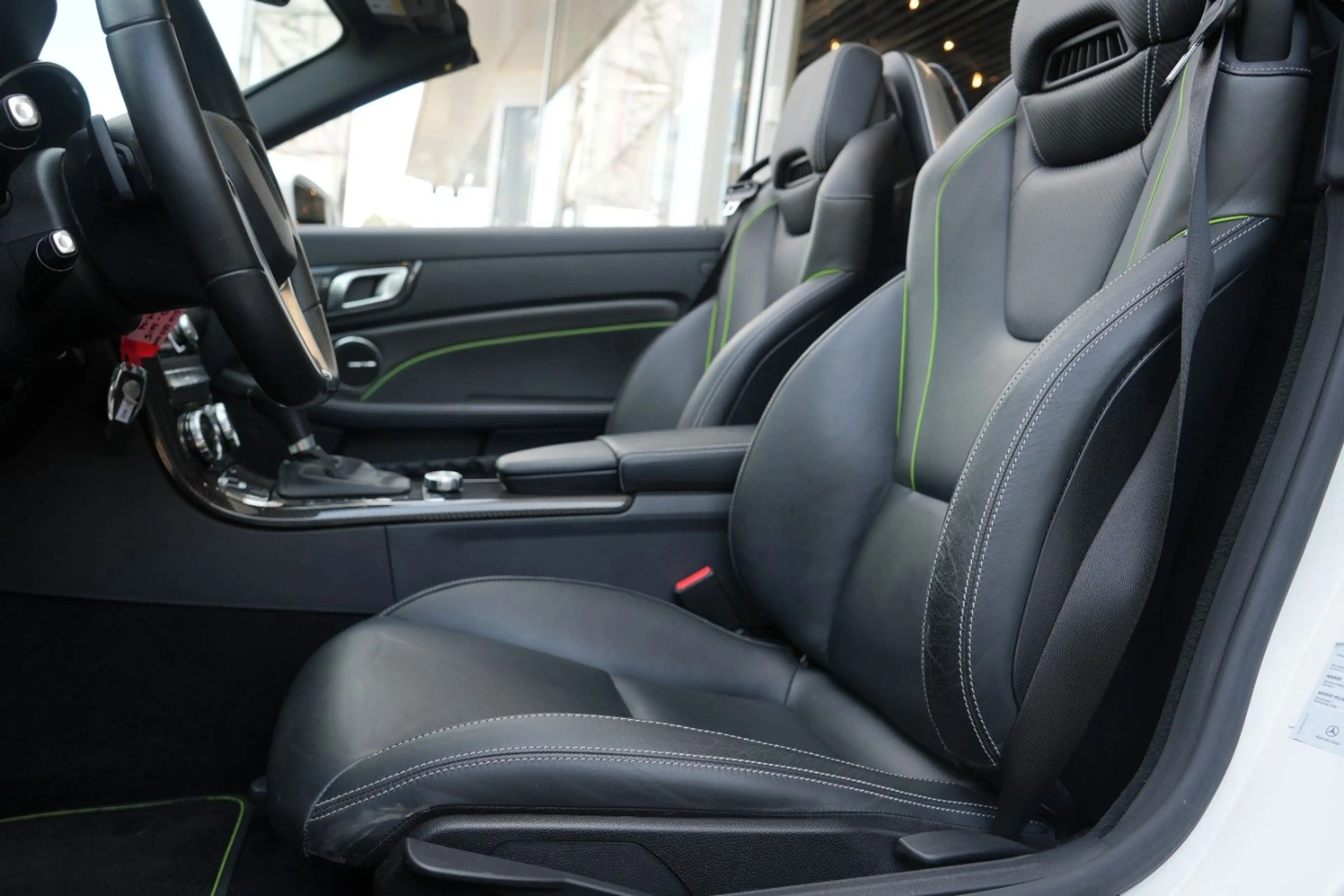Mercedes-Benz SLK 200 AMG-Line & CarbonLOOK Edition PANORAMA — photo 13