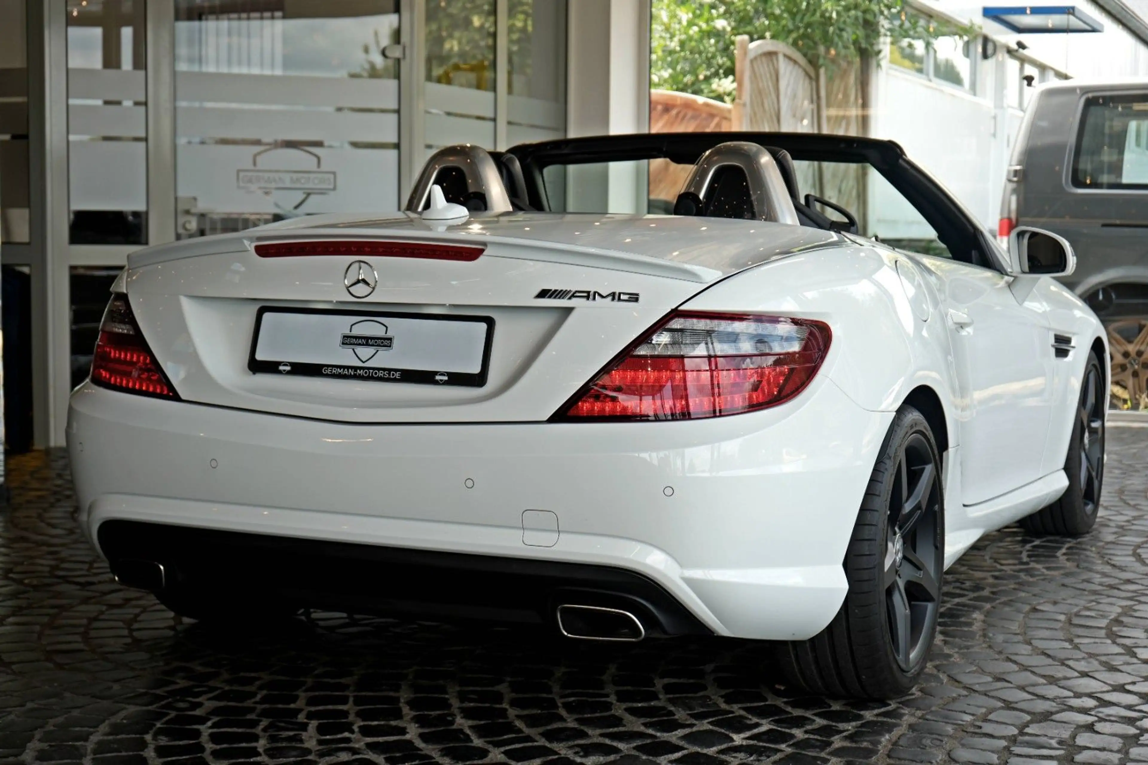 Mercedes-Benz SLK 200 AMG-Line & CarbonLOOK Edition PANORAMA — photo 4