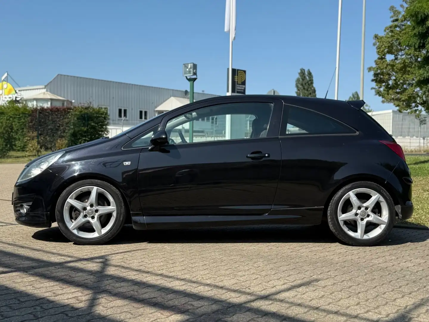 Opel Corsa D GSI*KLIMAAUT*TEMP.*150PS*TÜV NEU* Noir - 2