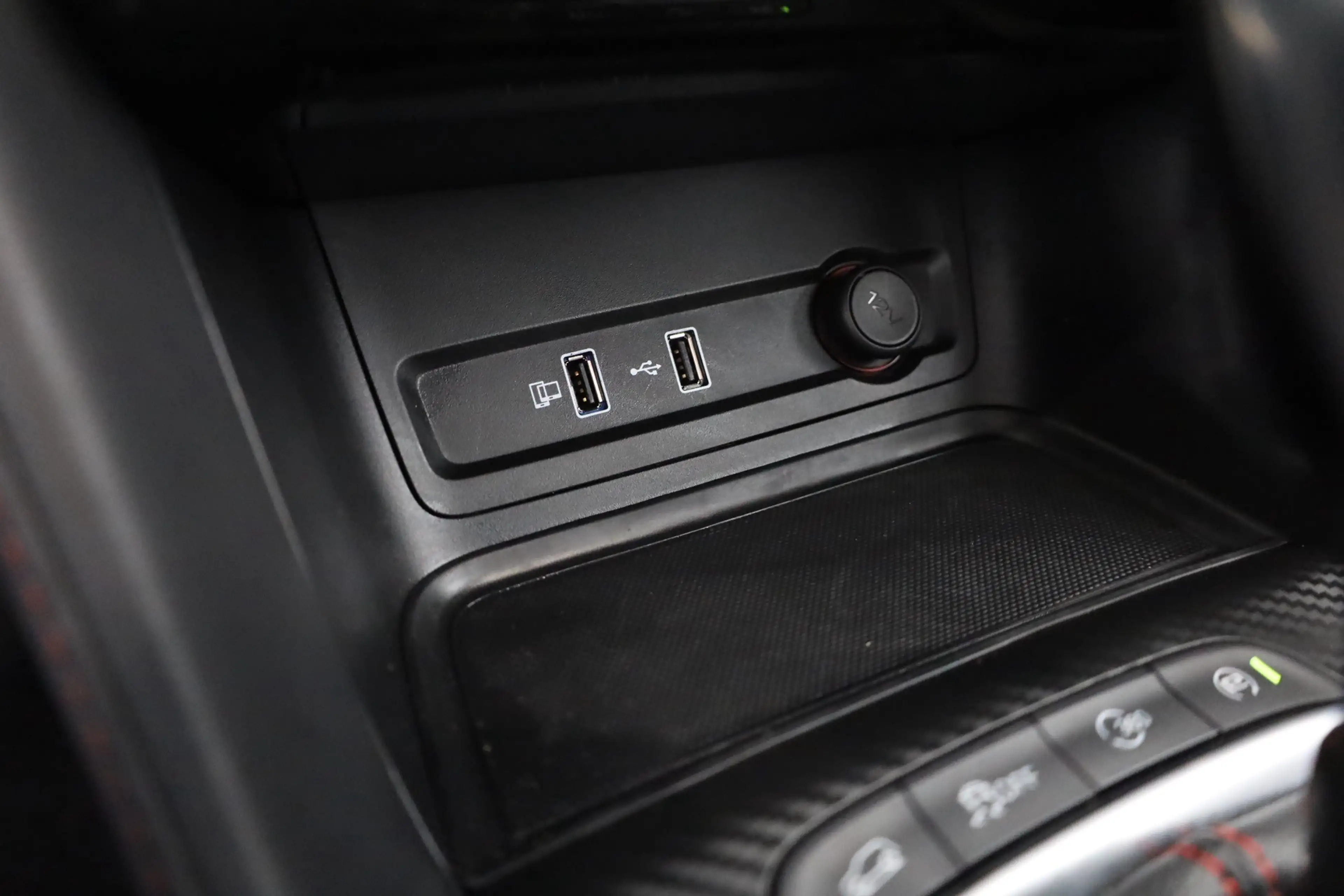 MG ZS 1.0 T-GDI Luxury Aut. LED Navi 360° Sitzheizung — photo 13