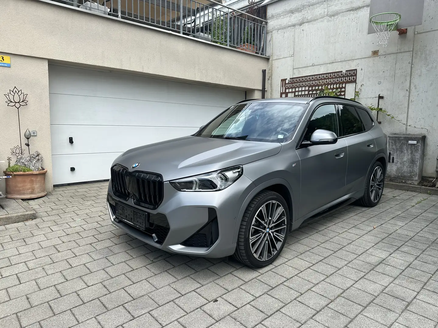 BMW Sonstige X1 xDrive 23d U11 - 1