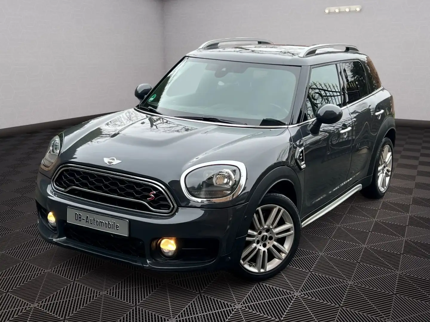 MINI Cooper SD Countryman Navi,Automatik Grau - 1