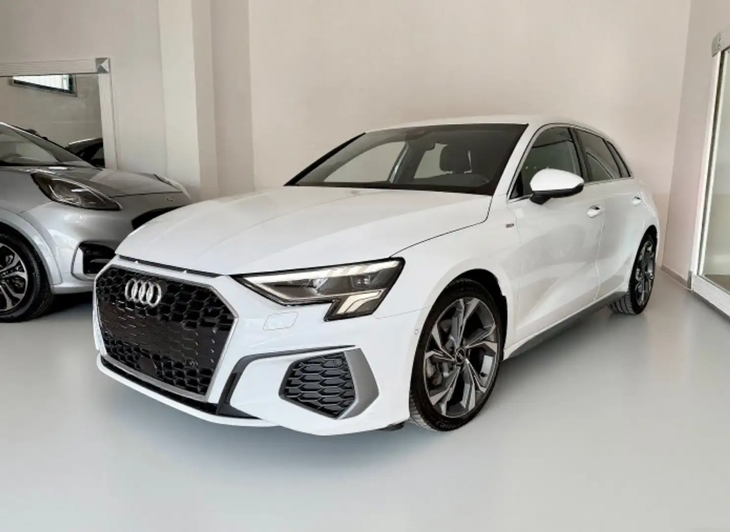 Audi A3 30 2.0 tdi S line edition s-tronic Bianco - 1
