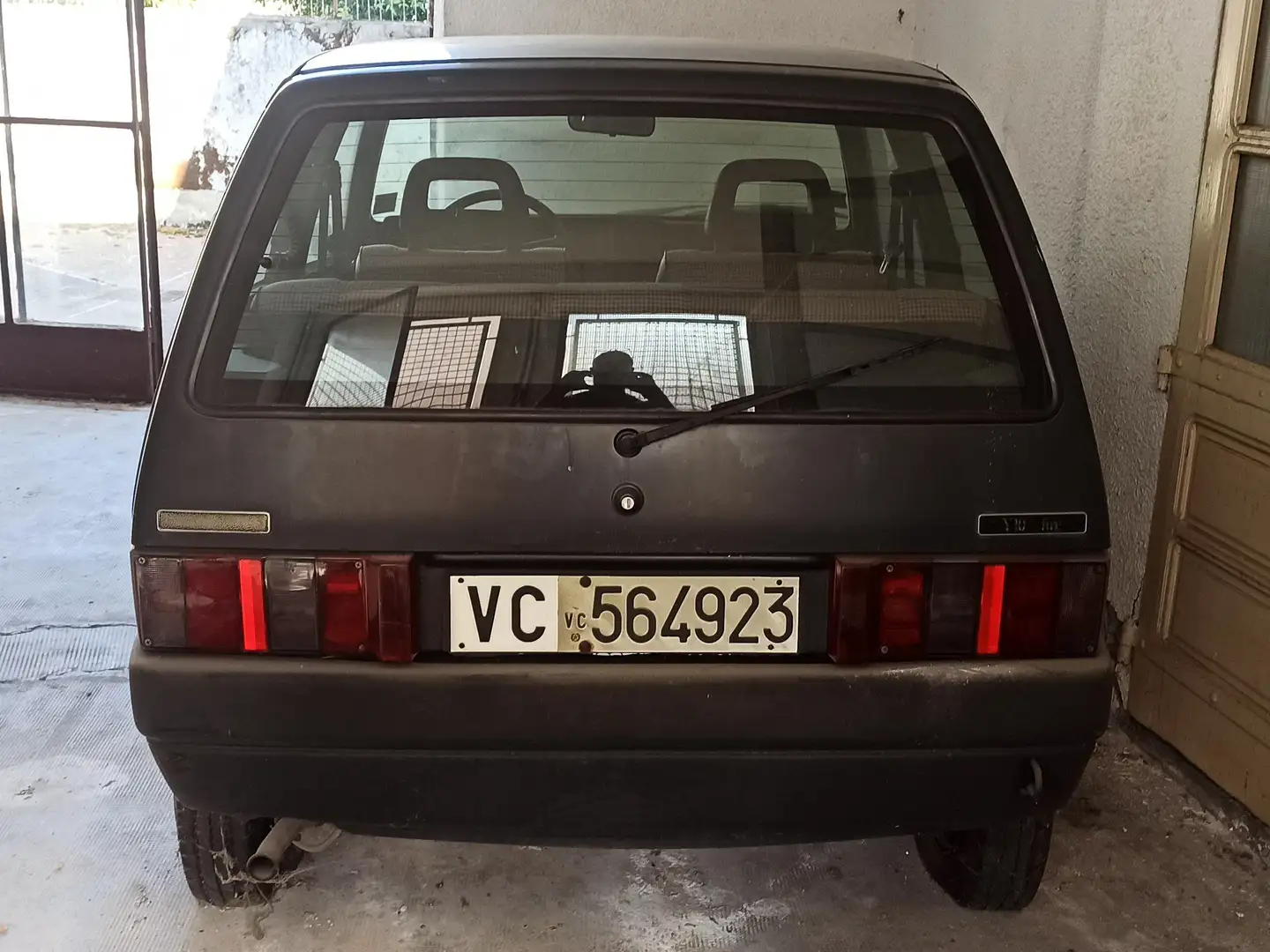 Lancia Y Y10 Šedá - 2