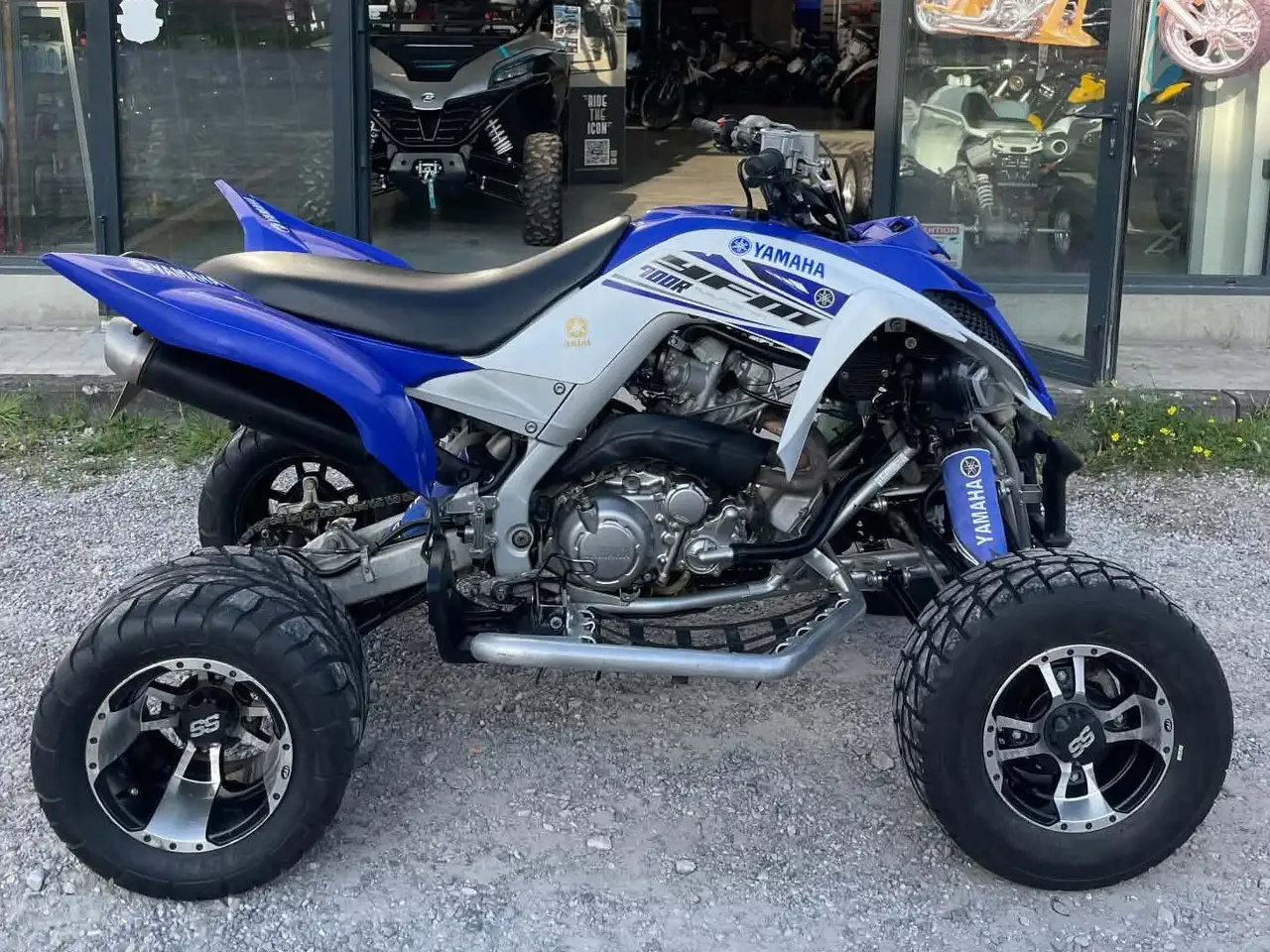 Yamaha YFM 700