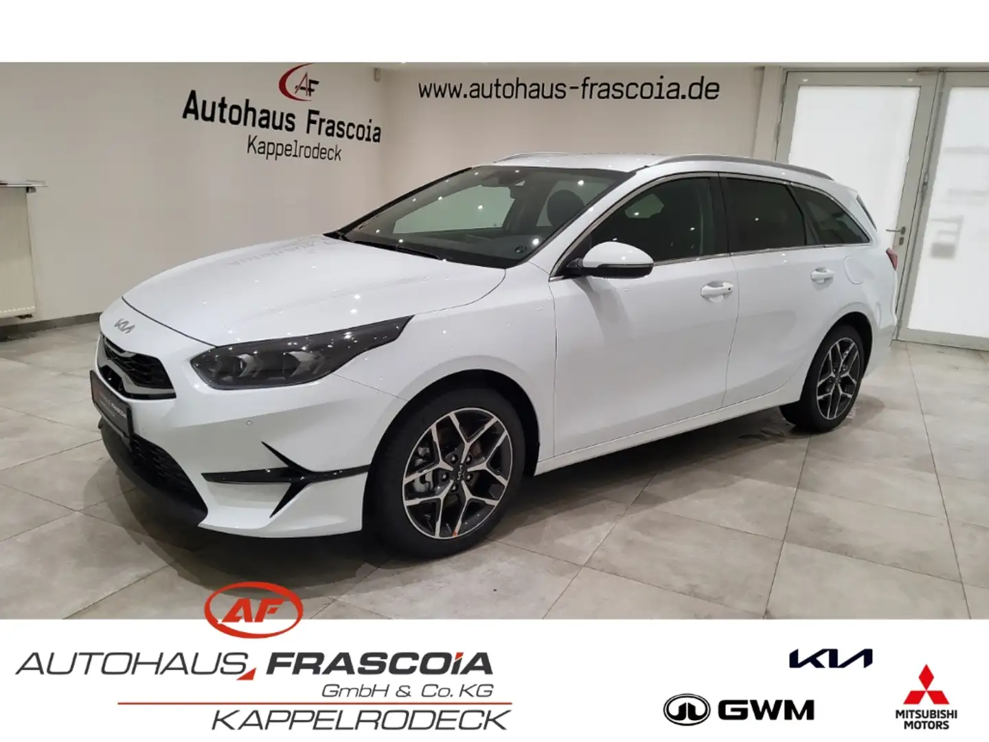 Kia Ceed SW / cee'd SW Ultimate Edition 1.5 T-GDI Mild-Hybrid (P8) Navi A Bianco - 1
