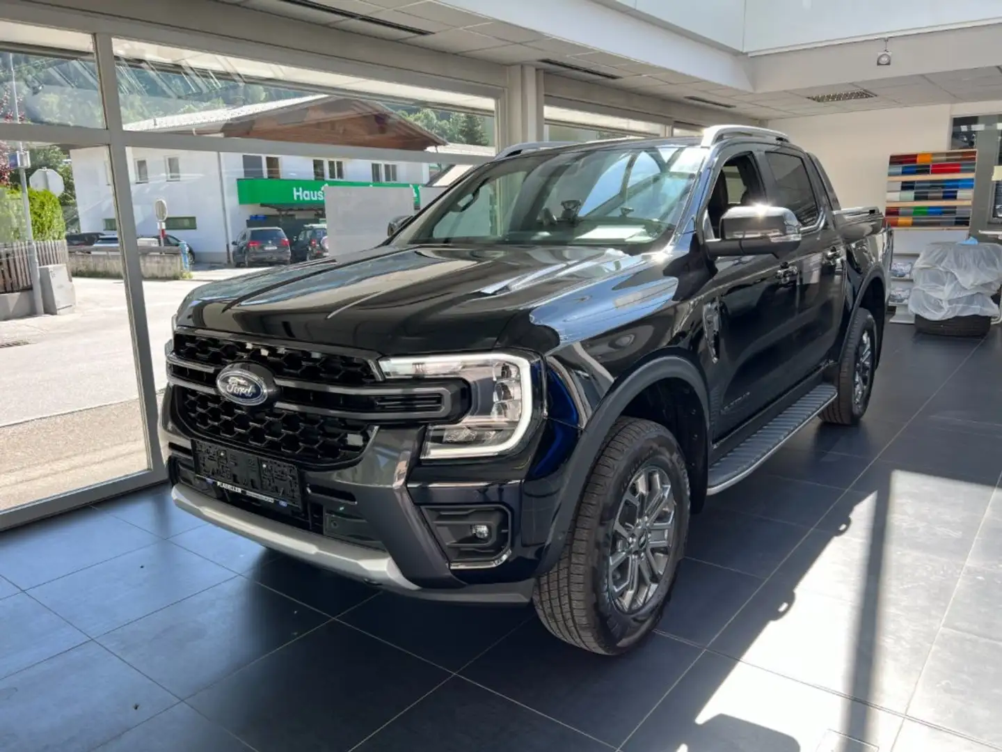 Ford E-Transit RANGER 3.0 V6 PICK-UP DOPPELKABINE ALLRADANTRIEB Nero - 1