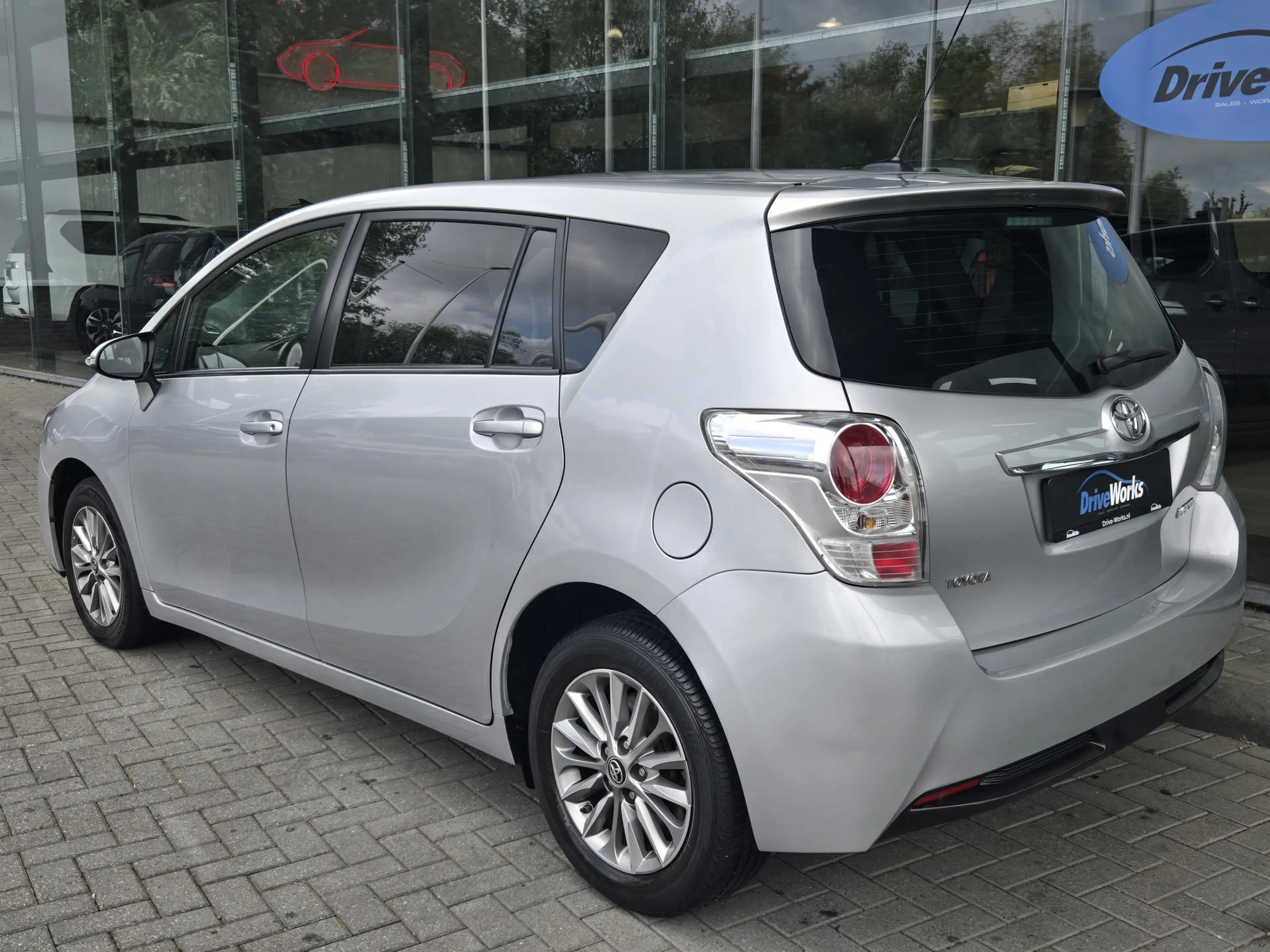 Toyota Verso 1.8 VVT-i 1Ste eigenaar | Airco | Navi | Camera | — photo 13