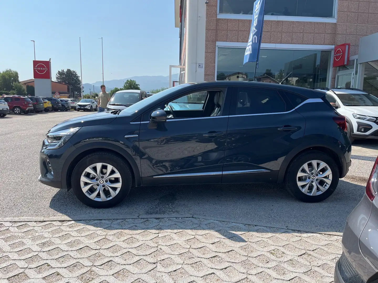 Renault Captur TCe 12V 100 CV GPL Techno - 2
